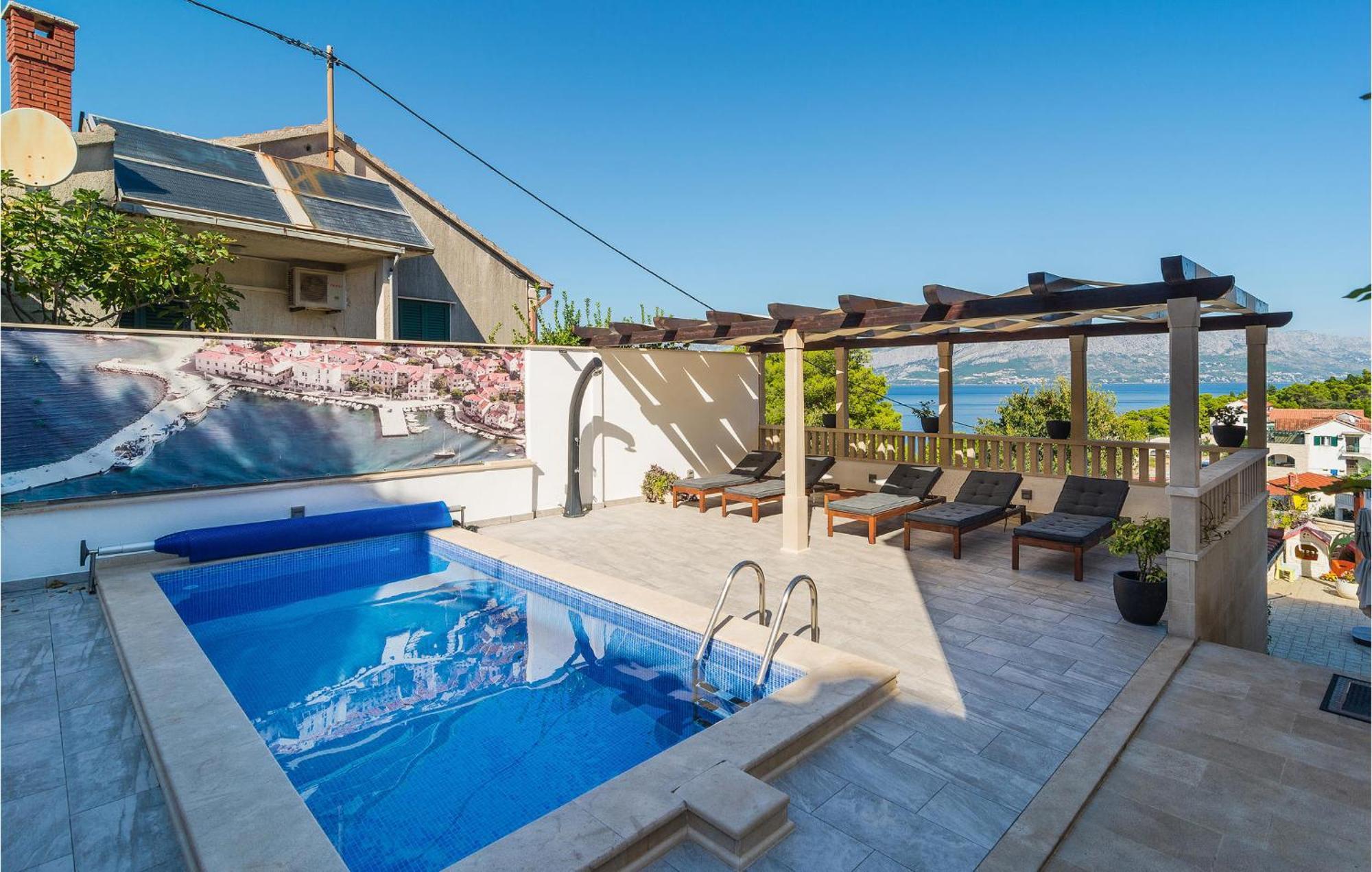 Nice Home In Postira With Outdoor Swimming Pool المظهر الخارجي الصورة